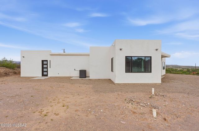 1786 Peralta Court, Rio Rico, AZ 85648