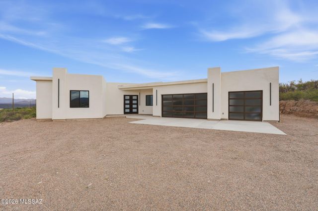 1786 Peralta Court, Rio Rico, AZ 85648
