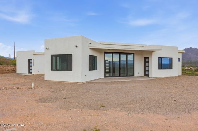 1786 Peralta Court, Rio Rico, AZ 85648