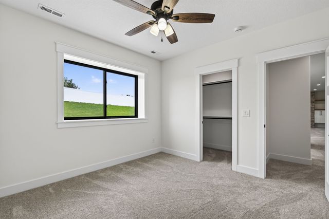 225 NW Woodmoor Drive, Waukee, IA 50263