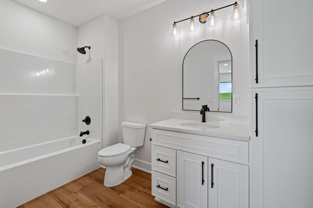 225 NW Woodmoor Drive, Waukee, IA 50263