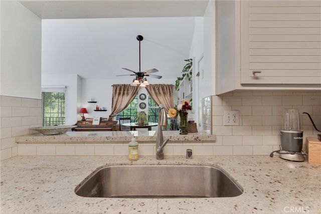 24107 Del Monte, Valencia, CA 91355