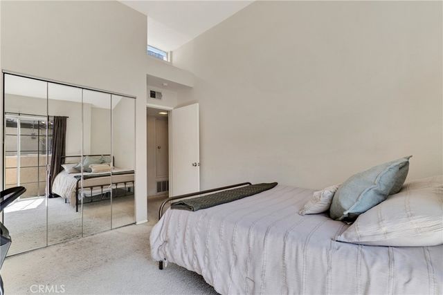 24107 Del Monte, Valencia, CA 91355