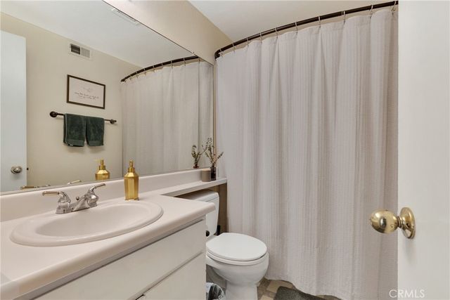 24107 Del Monte, Valencia, CA 91355