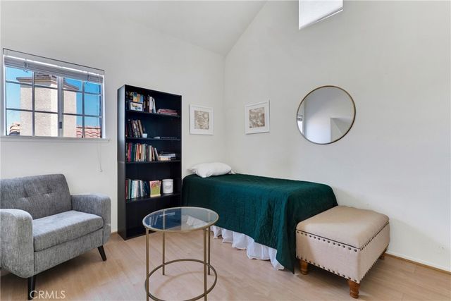 24107 Del Monte, Valencia, CA 91355