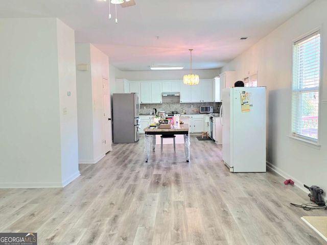 1140 Foxcroft Drive, Morrow, GA 30260
