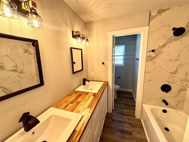11332 Highcrest Drive, Conroe, TX 77303