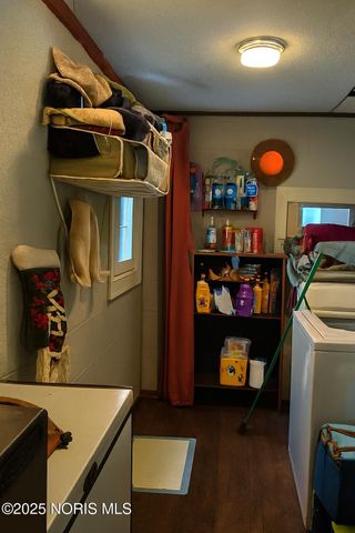 605 Riverside Avenue, Defiance, OH 43512