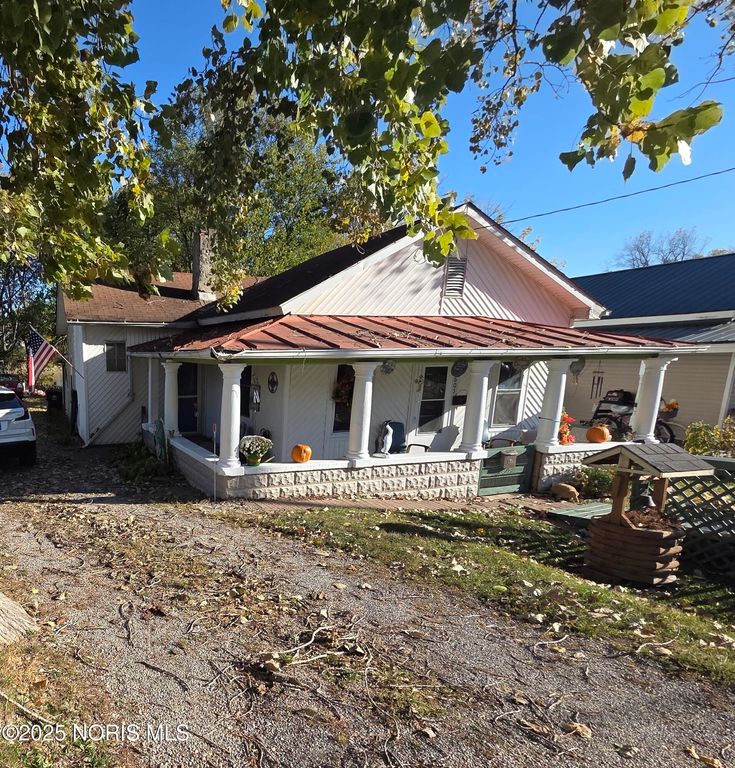 605 Riverside Avenue, Defiance, OH 43512