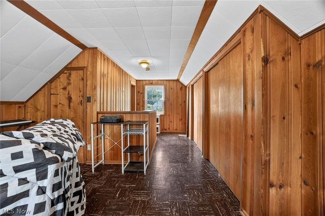 2492 24th Street, Cuyahoga Falls, OH 44223