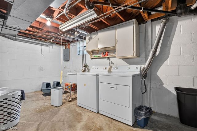 2492 24th Street, Cuyahoga Falls, OH 44223
