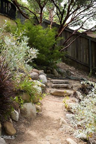 270 Valley Road, Oak View, CA 93022