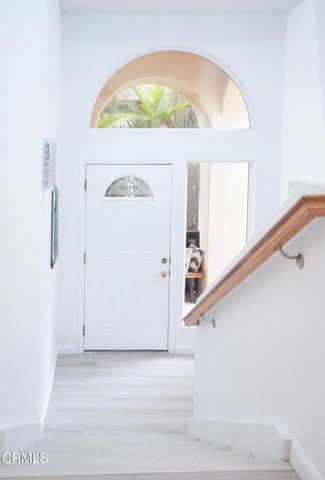 270 Valley Road, Oak View, CA 93022