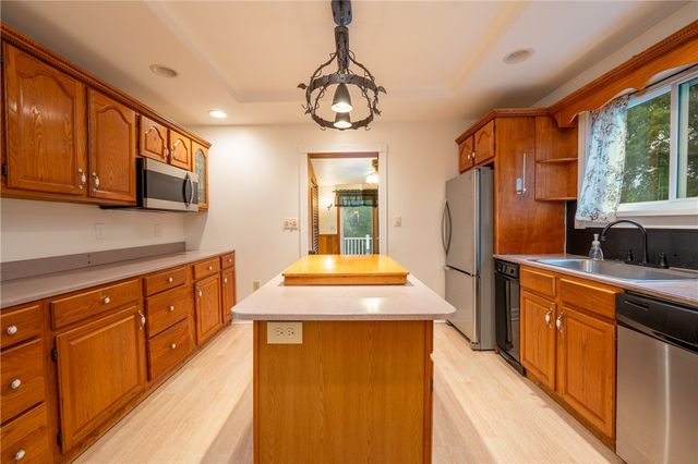 5 Carothers Way, Lincoln Boro, PA 15037