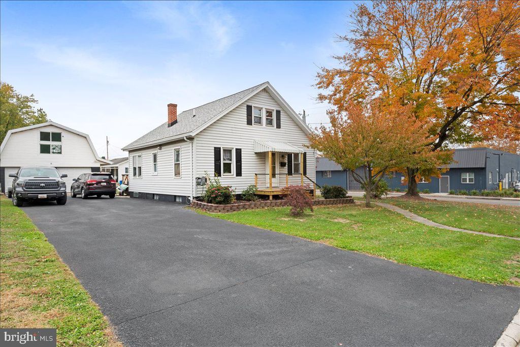 1018 LEXINGTON AVE, Cumberland, MD 21502