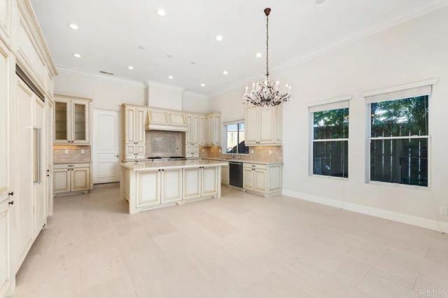 5971 La Jolla Mesa Drive, La Jolla, CA 92037