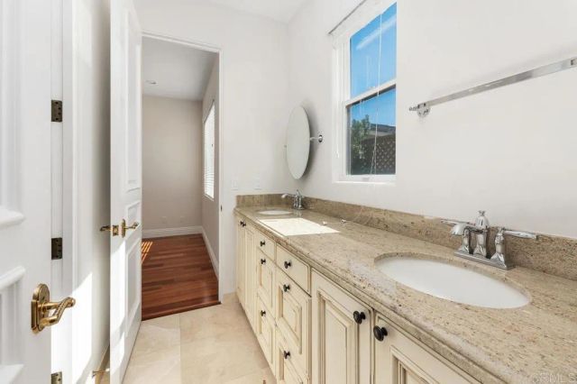 5971 La Jolla Mesa Drive, La Jolla, CA 92037