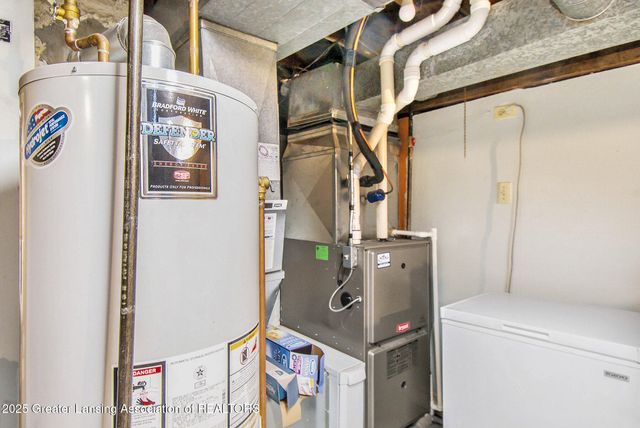 922 Michigan Avenue, East Lansing, MI 48823