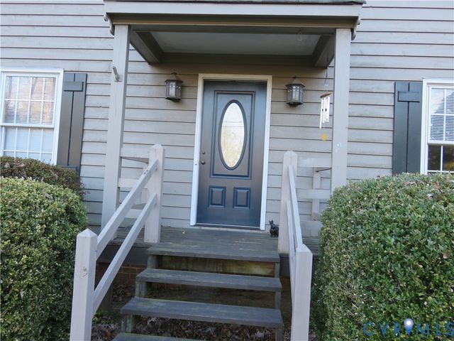 8225 S Mayfield Ln, Mechanicsville, VA 23111