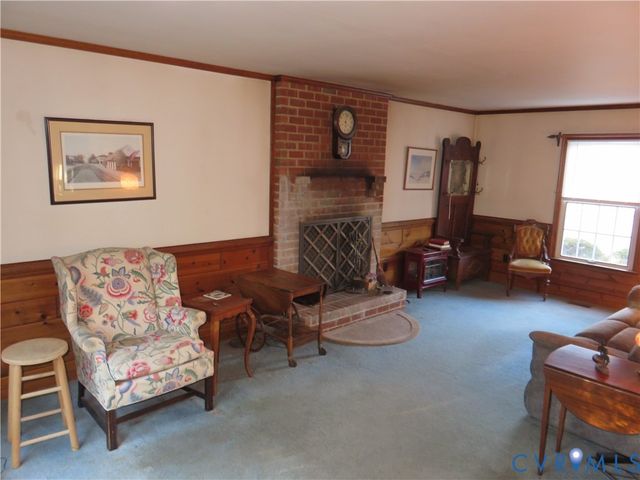 8225 S Mayfield Ln, Mechanicsville, VA 23111