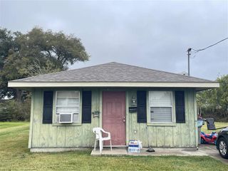 1109 E School Street, Lake Charles, LA 70607