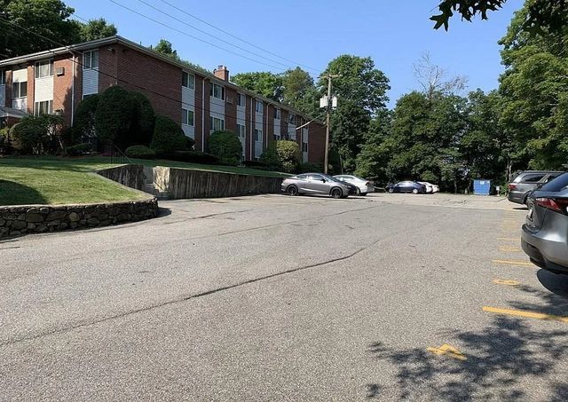 61 Fairmount Street 9, Marlborough, MA 01752