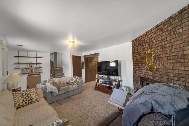 6156 Gaston Avenue, Portage, IN 46368