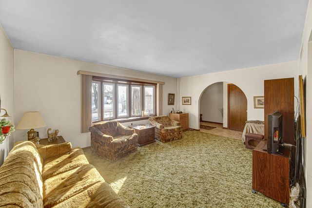 6156 Gaston Avenue, Portage, IN 46368