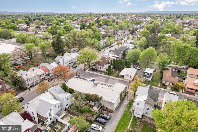 301 E LOUTHER STREET, Carlisle, PA 17013