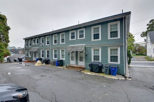 31 Brazil St 31, Melrose, MA 02176