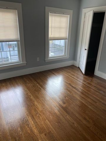 31 Brazil St 31, Melrose, MA 02176