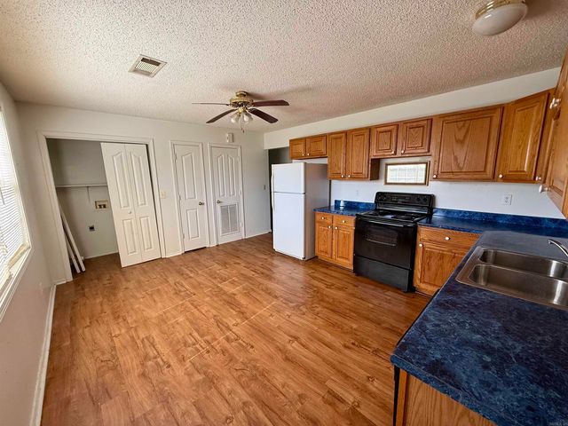 1008 Mill Road, Clarksville, AR 72830