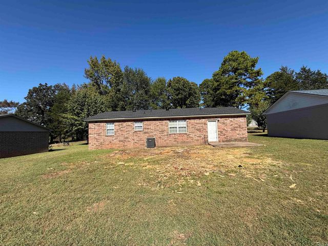 1008 Mill Road, Clarksville, AR 72830