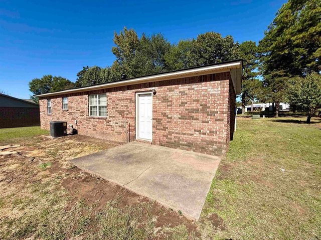 1008 Mill Road, Clarksville, AR 72830