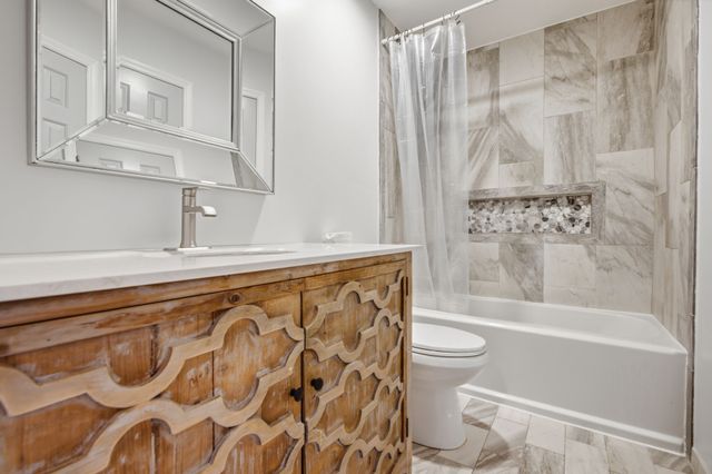 236 Thistle Ln, Hermitage, TN 37076