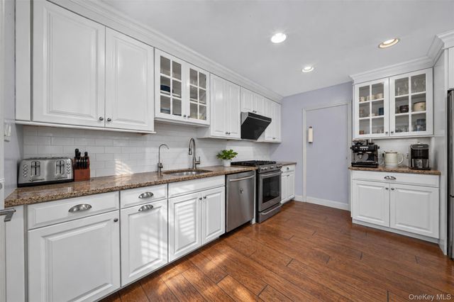 68 Hazelwood Drive, Jericho, NY 11753