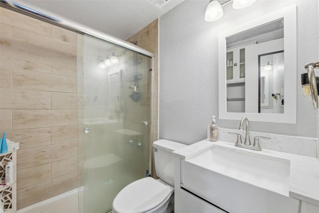 1818 Reever Street, Arlington, TX 76010