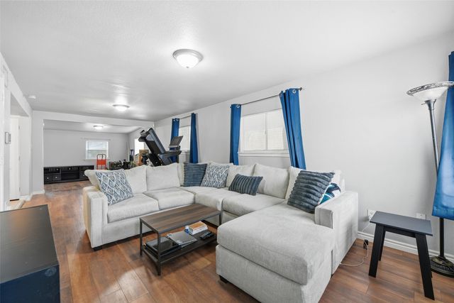 1818 Reever Street, Arlington, TX 76010