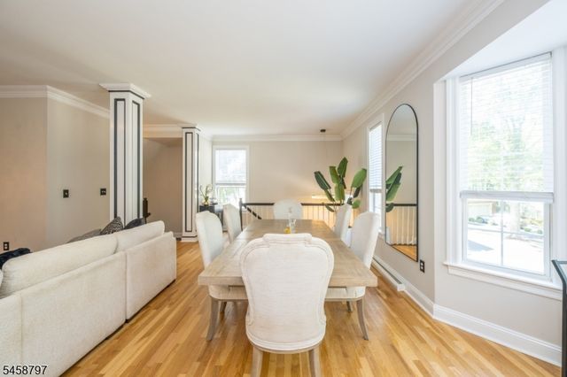 26 Whimble Ct, Wayne Twp., NJ 07470
