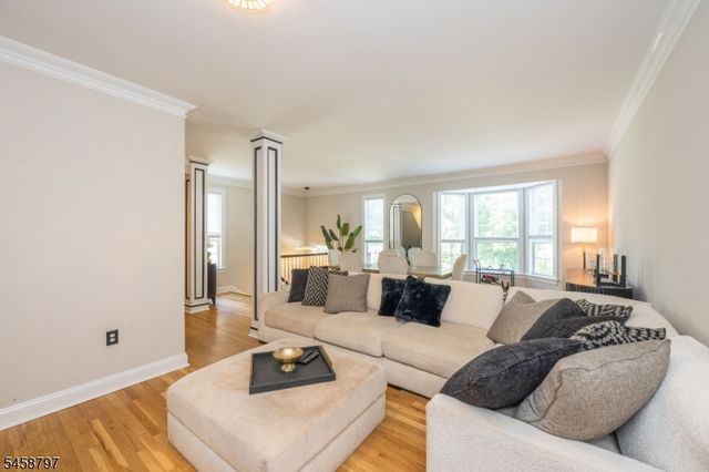 26 Whimble Ct, Wayne Twp., NJ 07470