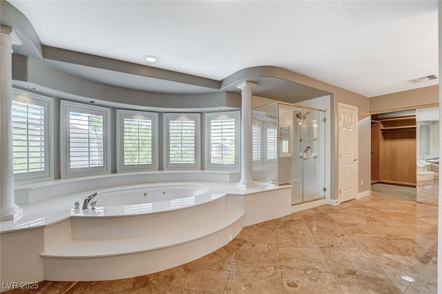 11241 Pentland Downs Street, Las Vegas, NV 89141