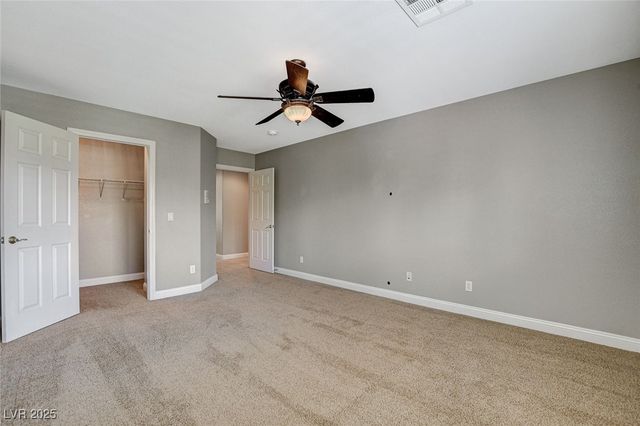 11241 Pentland Downs Street, Las Vegas, NV 89141