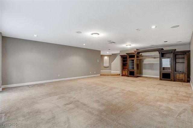 11241 Pentland Downs Street, Las Vegas, NV 89141