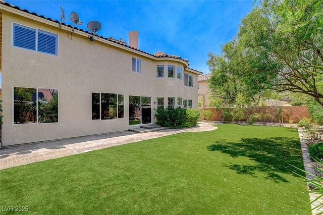 11241 Pentland Downs Street, Las Vegas, NV 89141