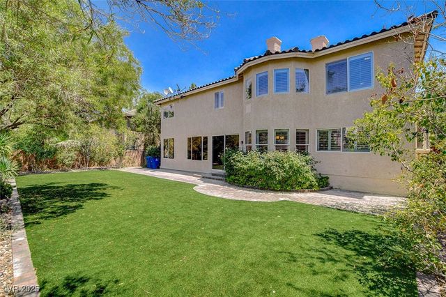 11241 Pentland Downs Street, Las Vegas, NV 89141