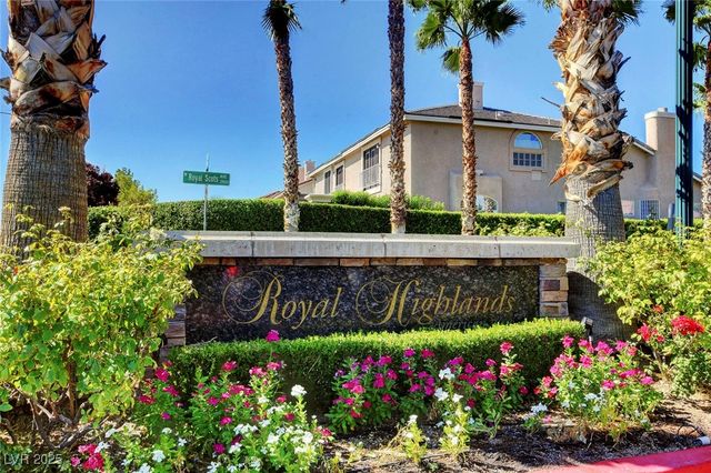 11241 Pentland Downs Street, Las Vegas, NV 89141