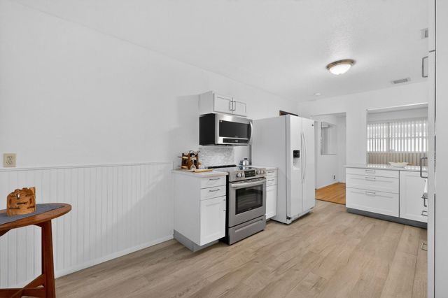 8205 Connecticut Street NE, Albuquerque, NM 87110