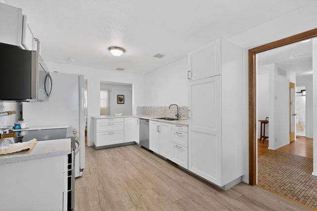 8205 Connecticut Street NE, Albuquerque, NM 87110