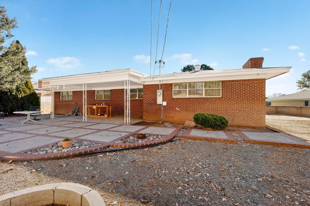 8205 Connecticut Street NE, Albuquerque, NM 87110