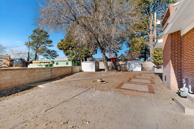 8205 Connecticut Street NE, Albuquerque, NM 87110